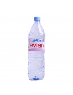 Bouteille d'eau Evian
